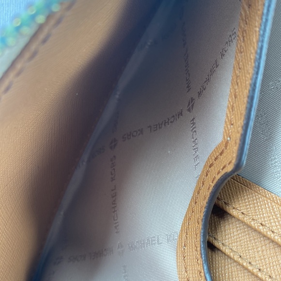 Michael Kors wallet - Picture 4 of 5